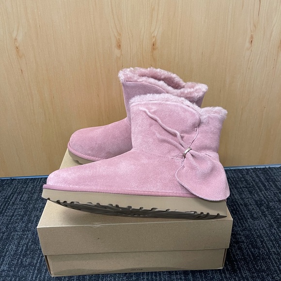 UGG | Shoes | Nib Ugg Mini Classic Twist Boots Women Size Color Pdw Pink |  Poshmark